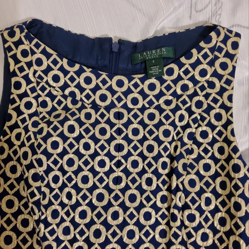 LAUREN Ralph Lauren Geometric Print Fit And Flare Sleeveless Boat Neck Size 2 - Picture 9 of 10
